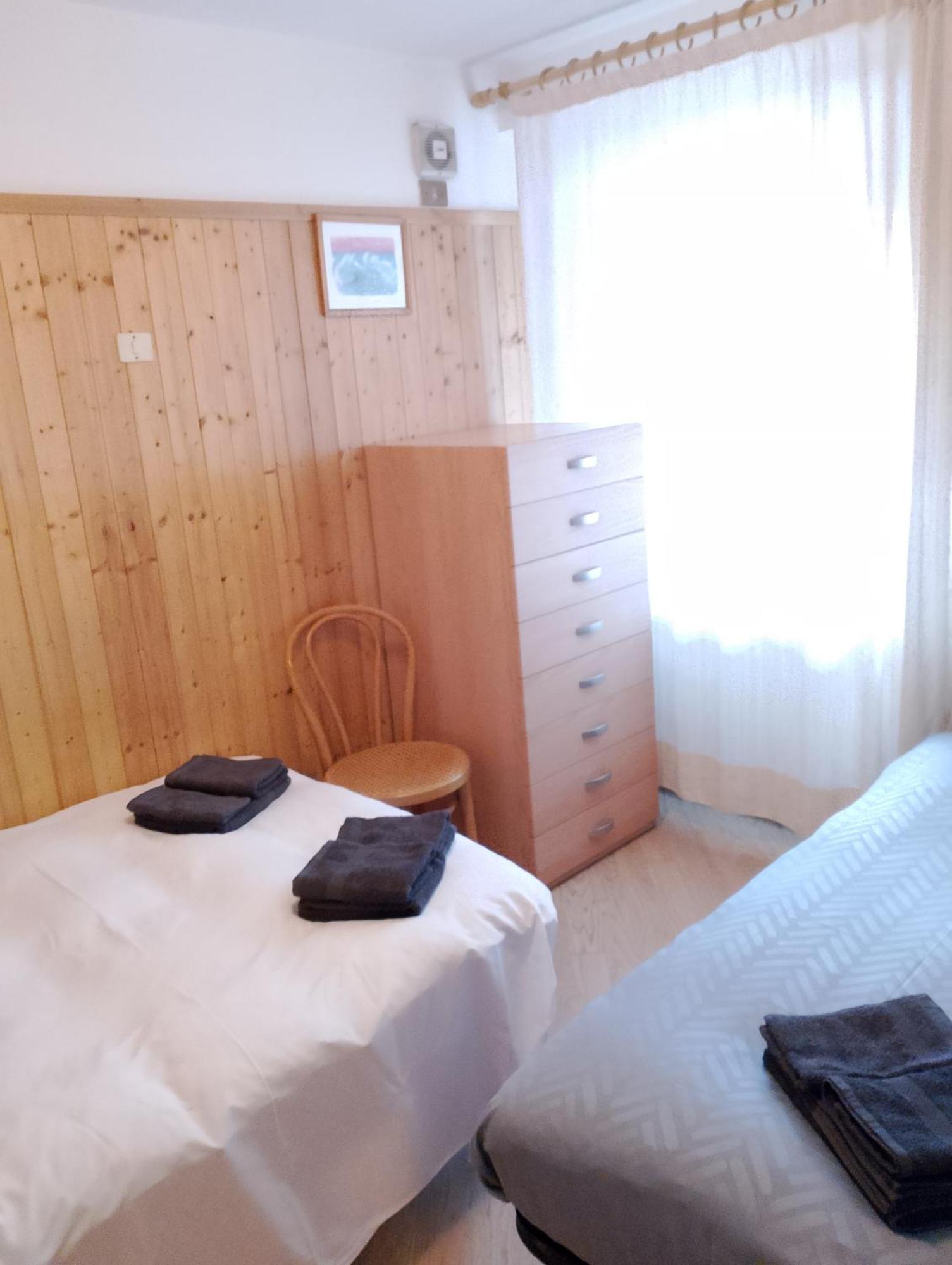 卡德尔佐内La Casa Di Siro公寓 外观 照片