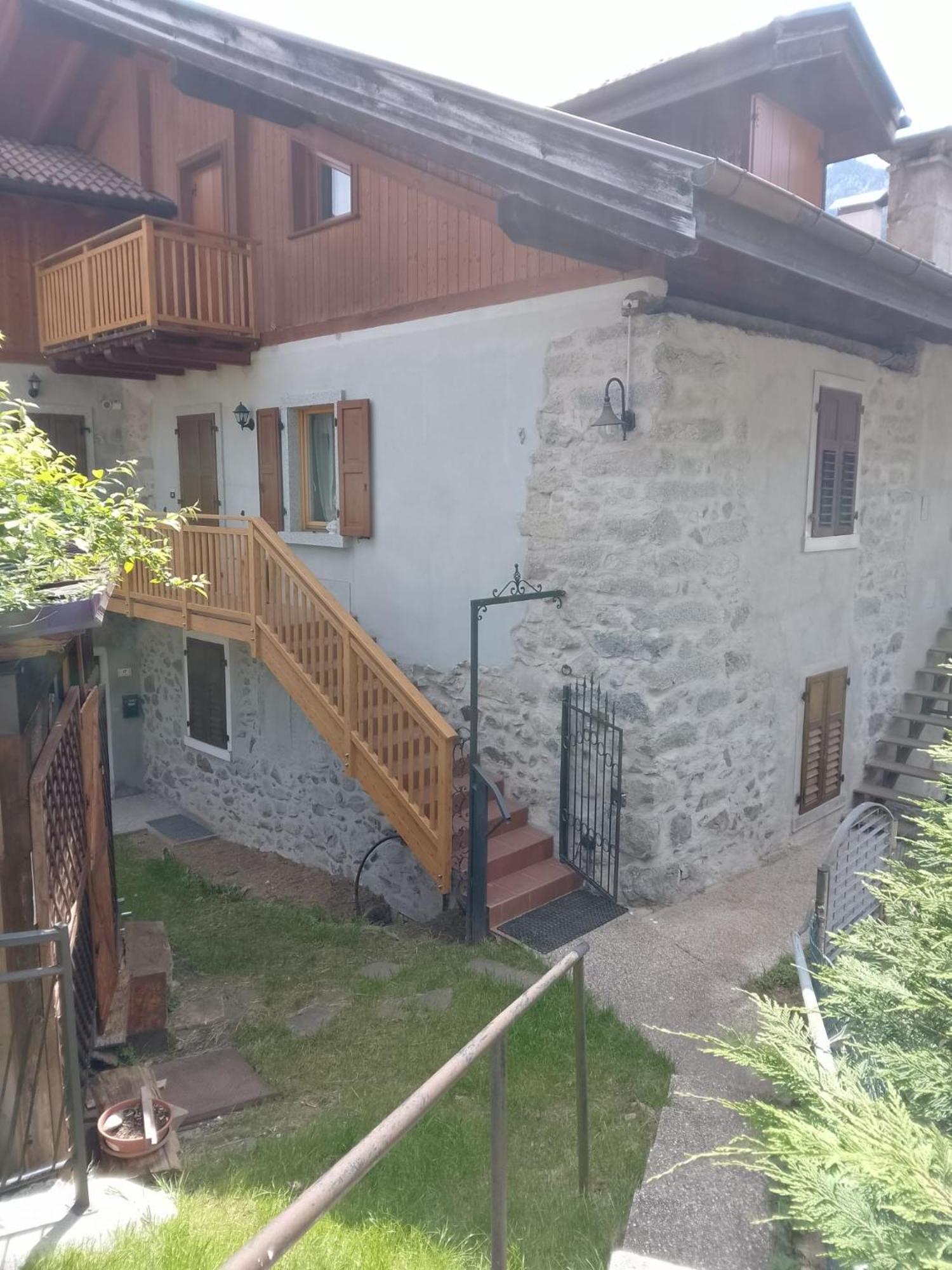 卡德尔佐内La Casa Di Siro公寓 外观 照片